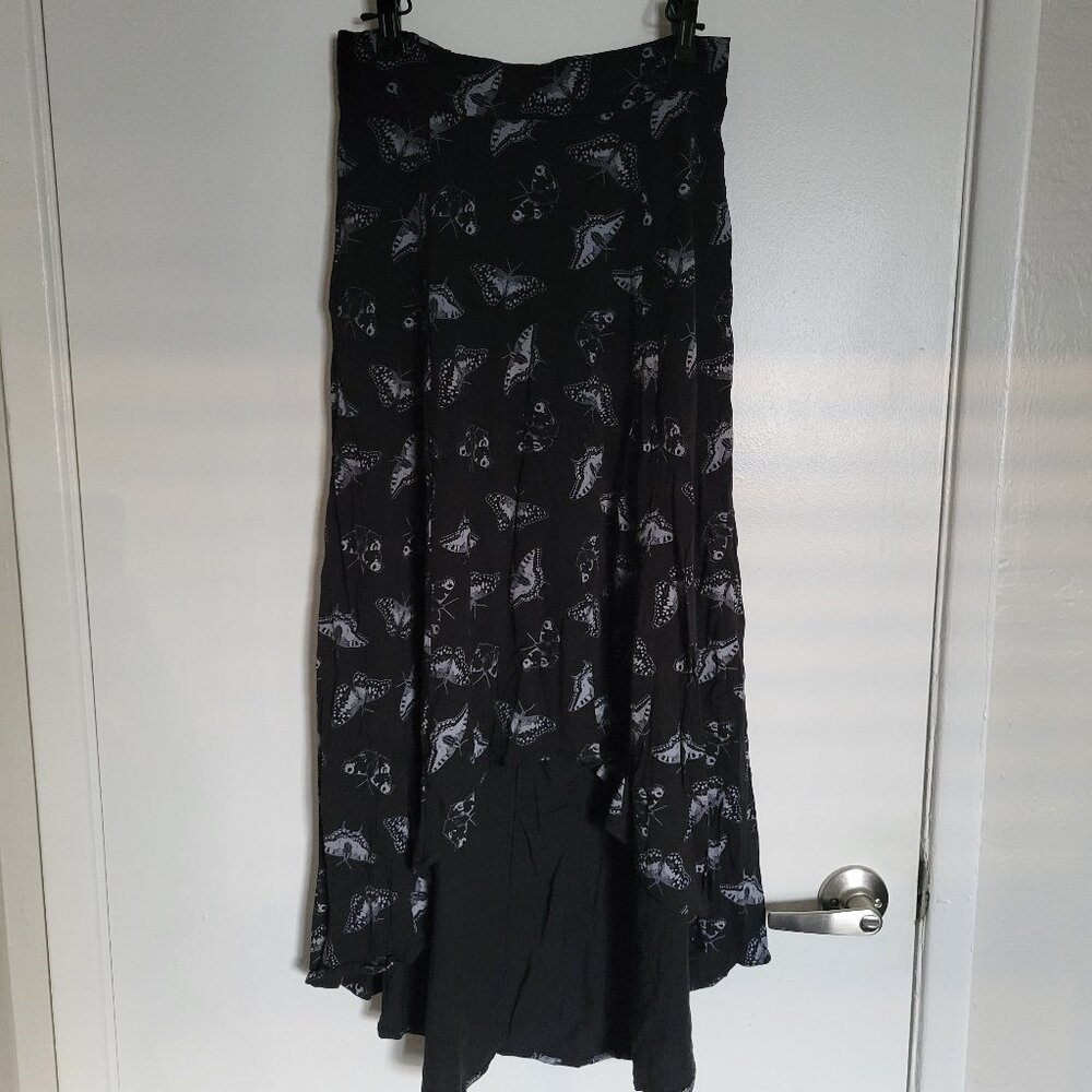 Hot Topic Hi Low Skirt